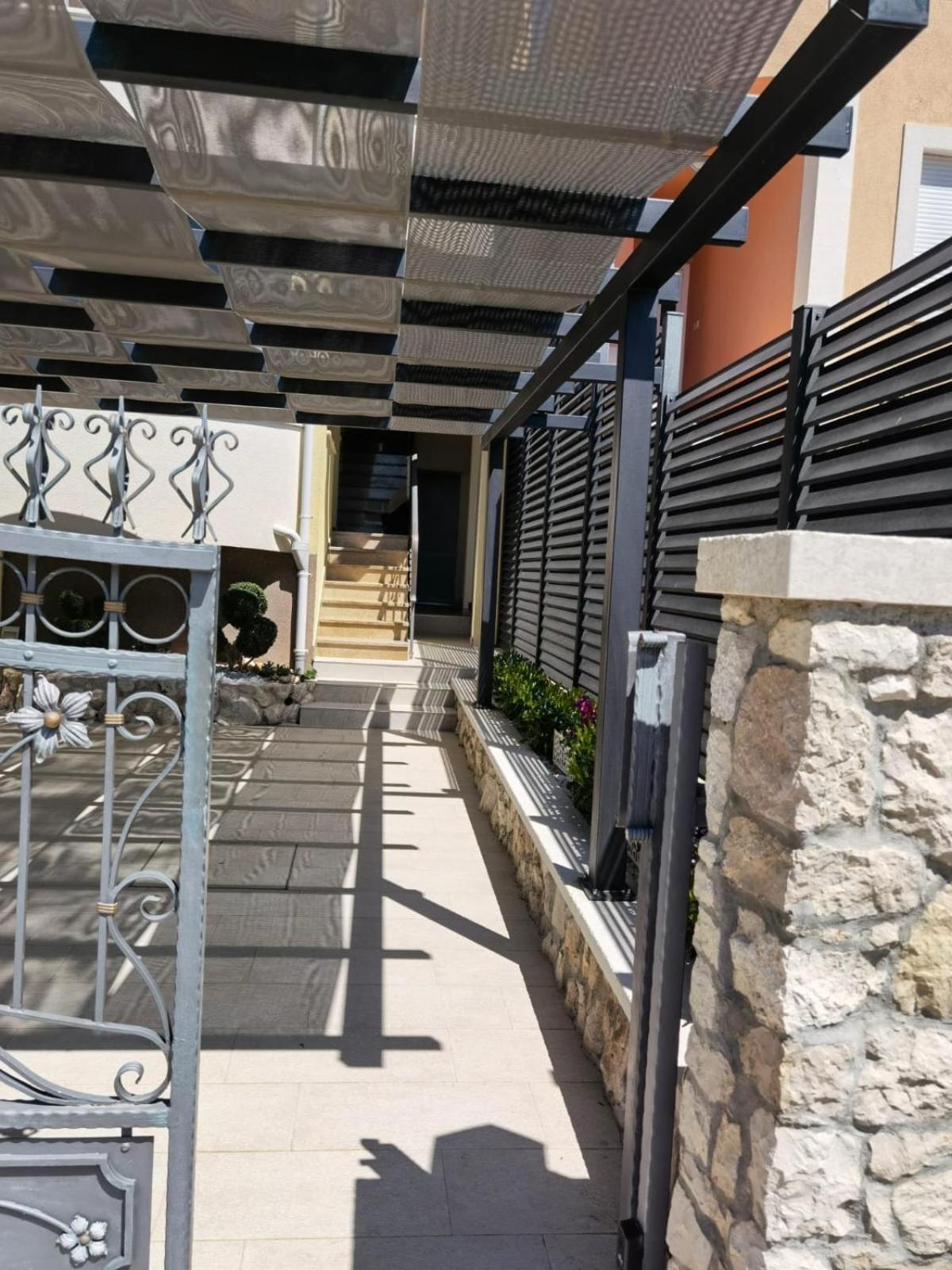 Apartments Annie Rogoznica  Zewnętrze zdjęcie