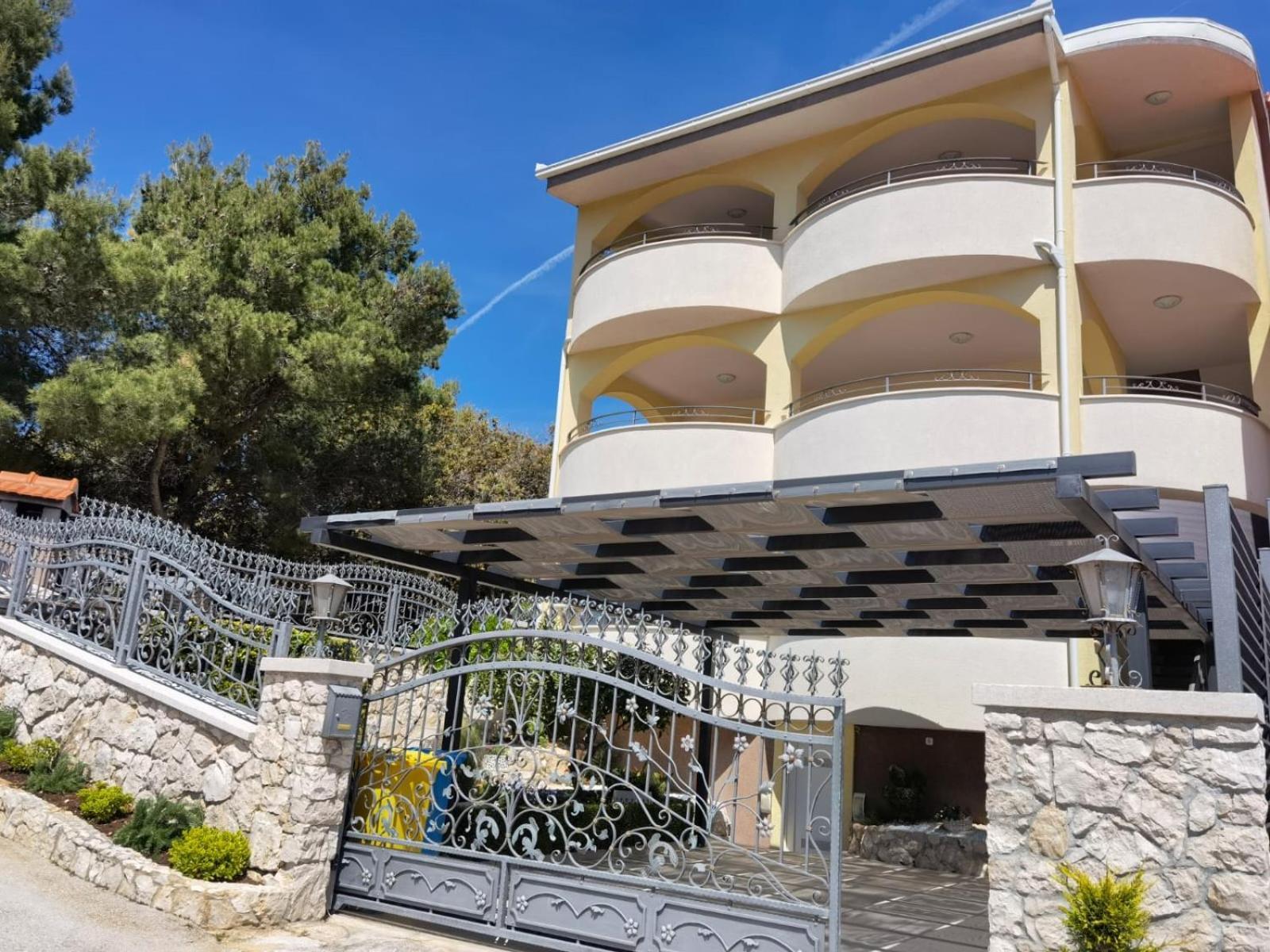 Apartments Annie Rogoznica  Zewnętrze zdjęcie