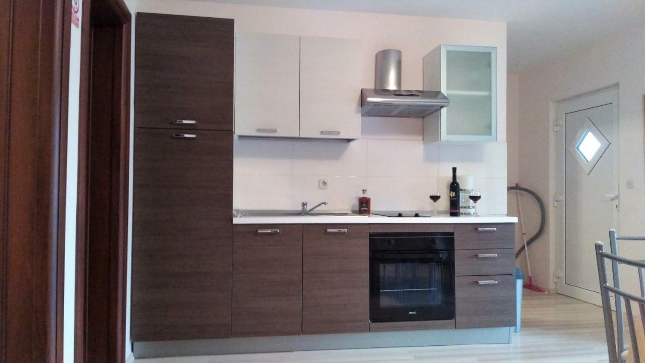 Apartments Annie Rogoznica  Zewnętrze zdjęcie
