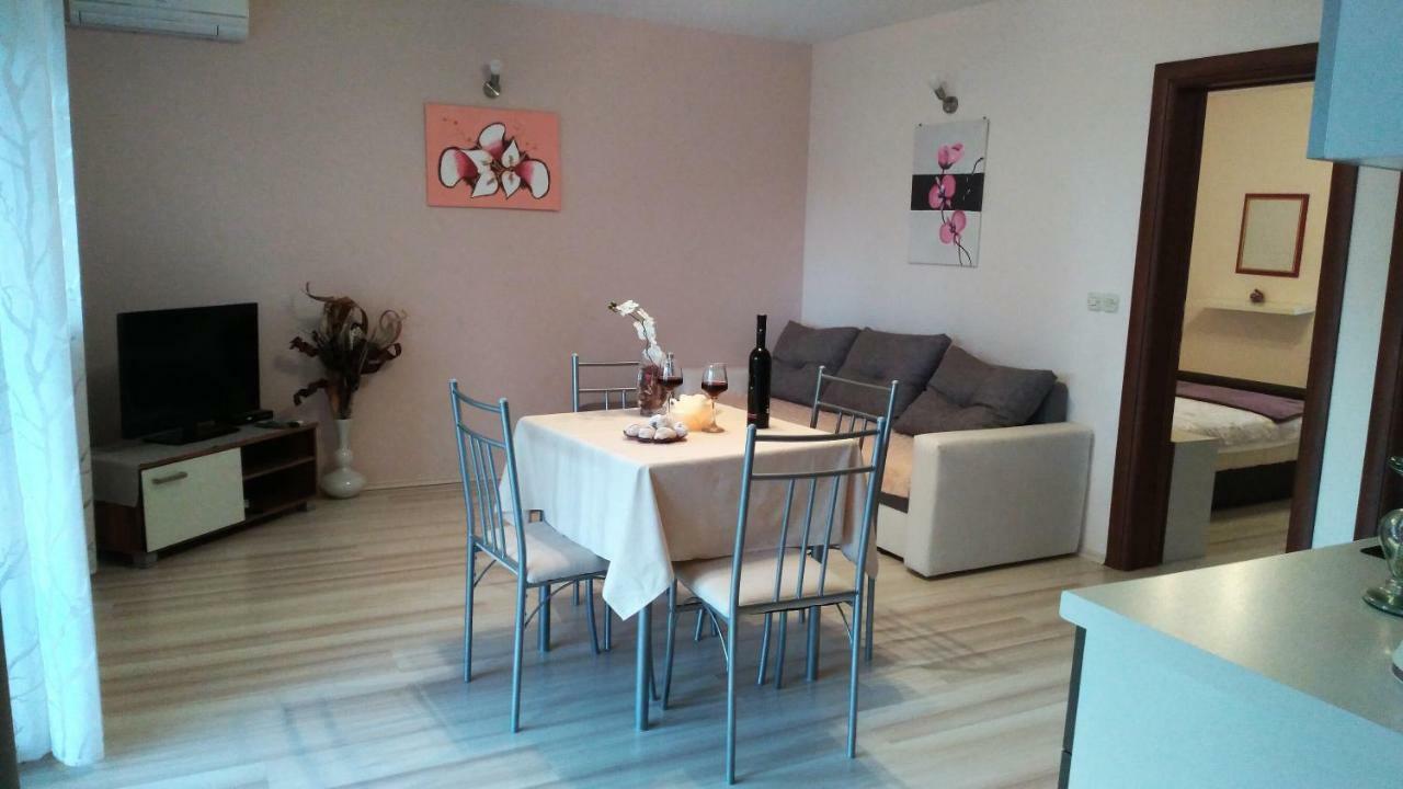 Apartments Annie Rogoznica  Zewnętrze zdjęcie